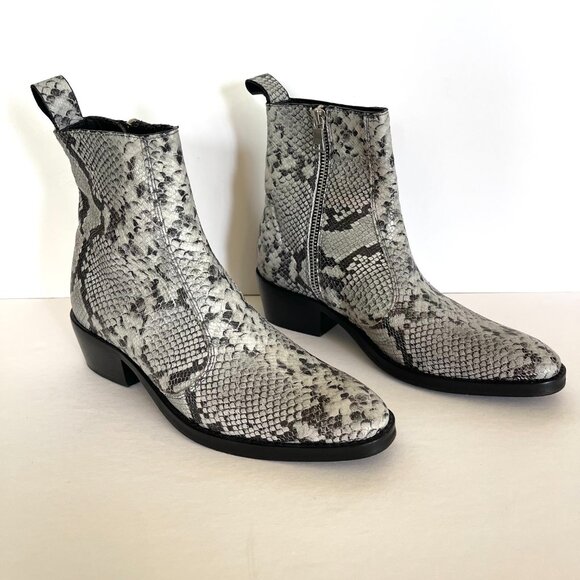 RICHARDS - GREY SNAKESKIN LEATHER ZIP BOOTS (SIZE 6-fits like 6.5) - Picture 2 of 8